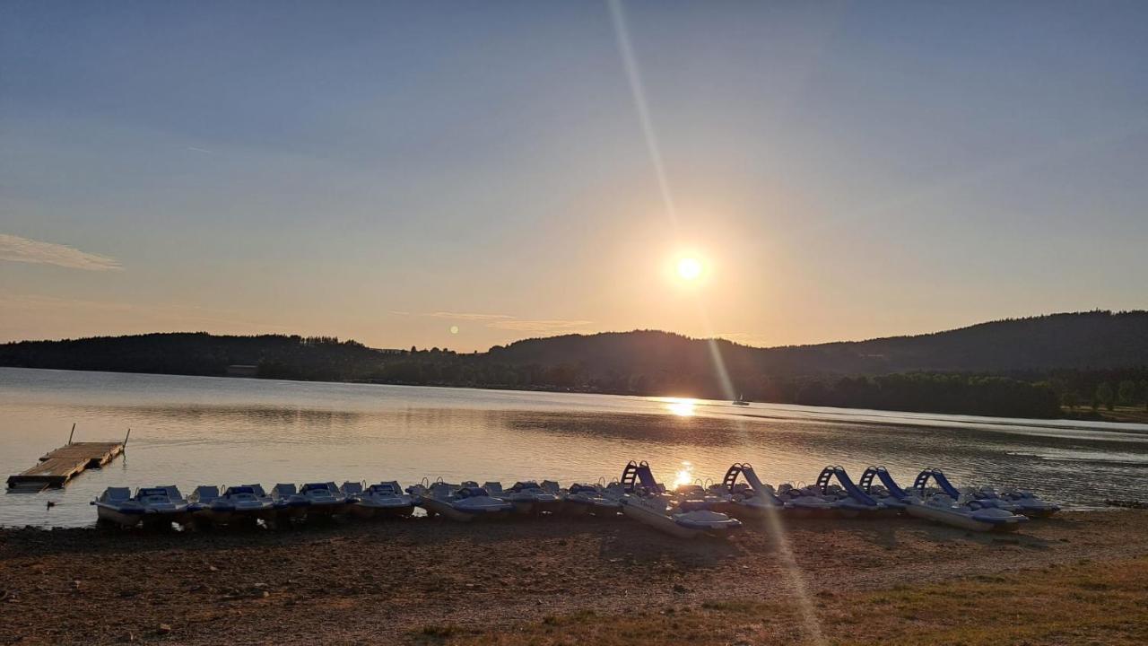 Апартаменти Riviera Lipno 510/13 Ліпно-над-Влтавою Екстер'єр фото