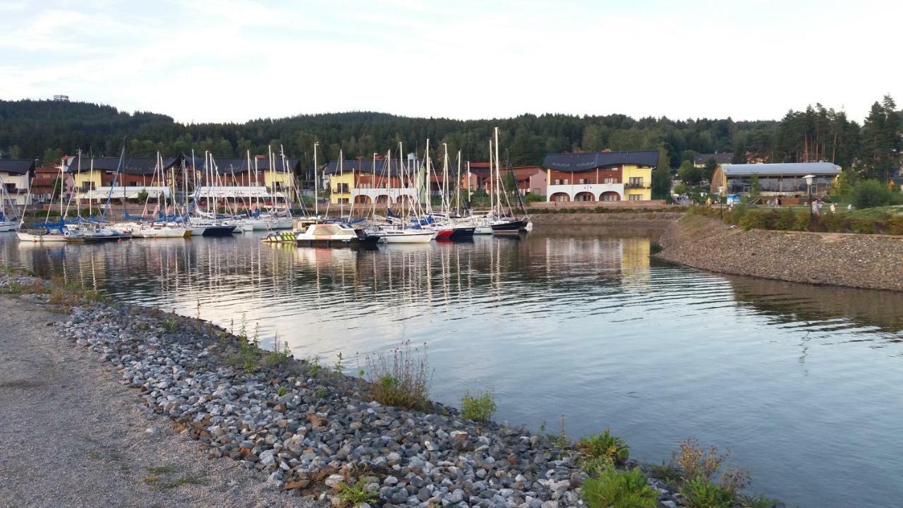 Апартаменти Riviera Lipno 510/13 Ліпно-над-Влтавою Екстер'єр фото